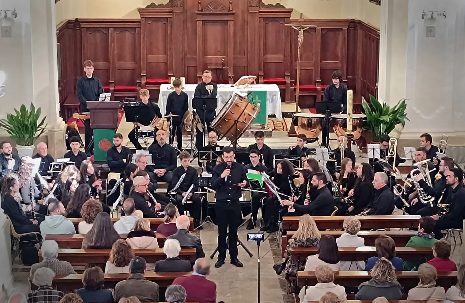 CONCIERTO «MÚSICA POR LAS ALMAS» Agrupación Musical Santa Cecilia